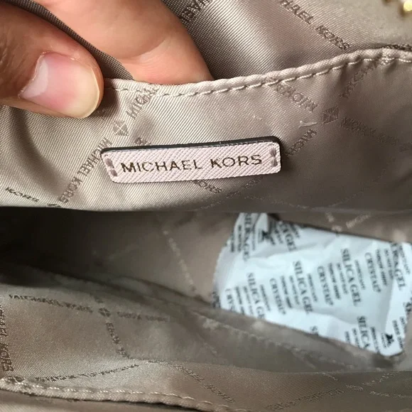🌼Michael Kors set - Picture 11 of 16